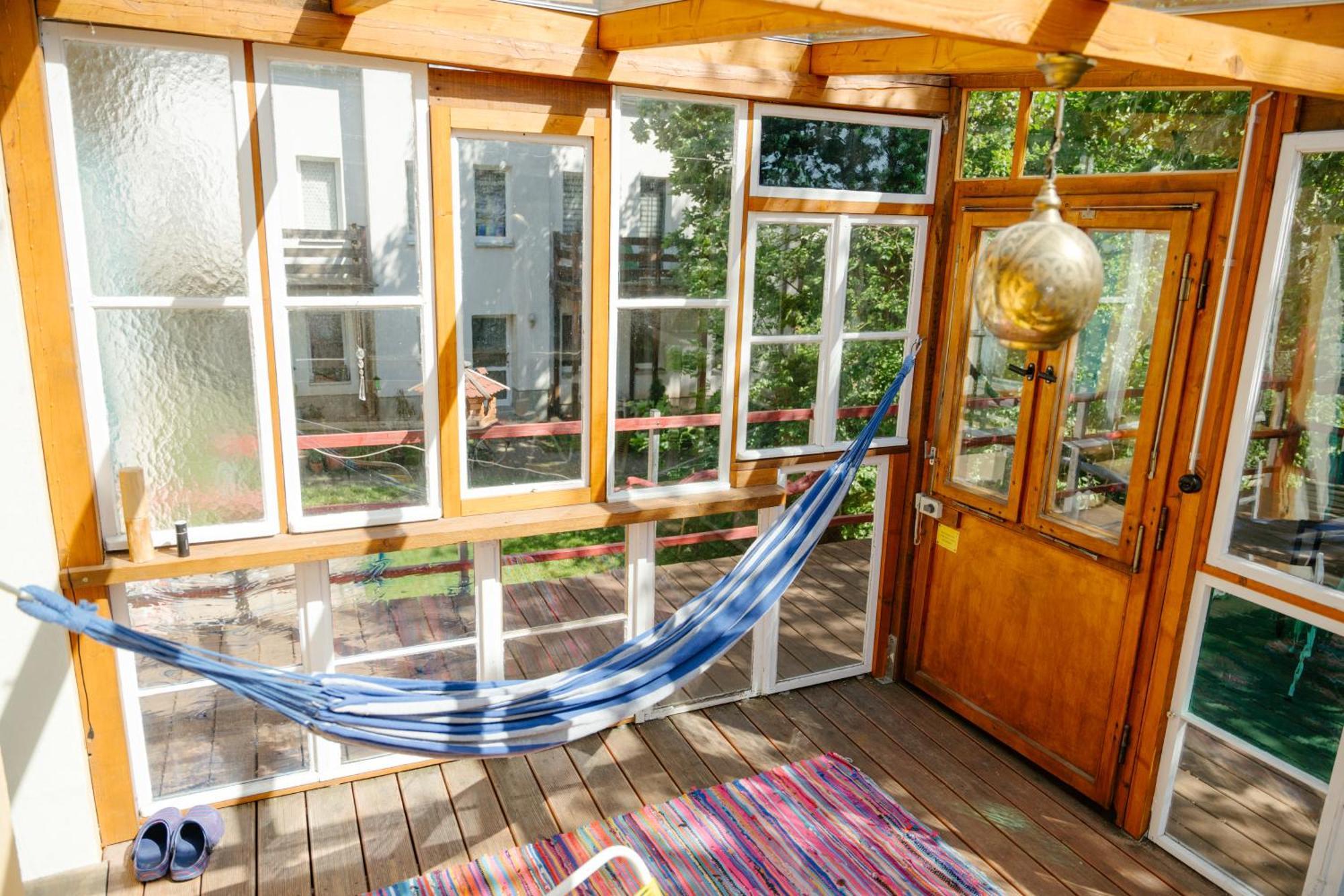The Upholstery Tinyhouse Deluxe Eco Chalet Kreativ Citynah Chemnitz Exterior photo